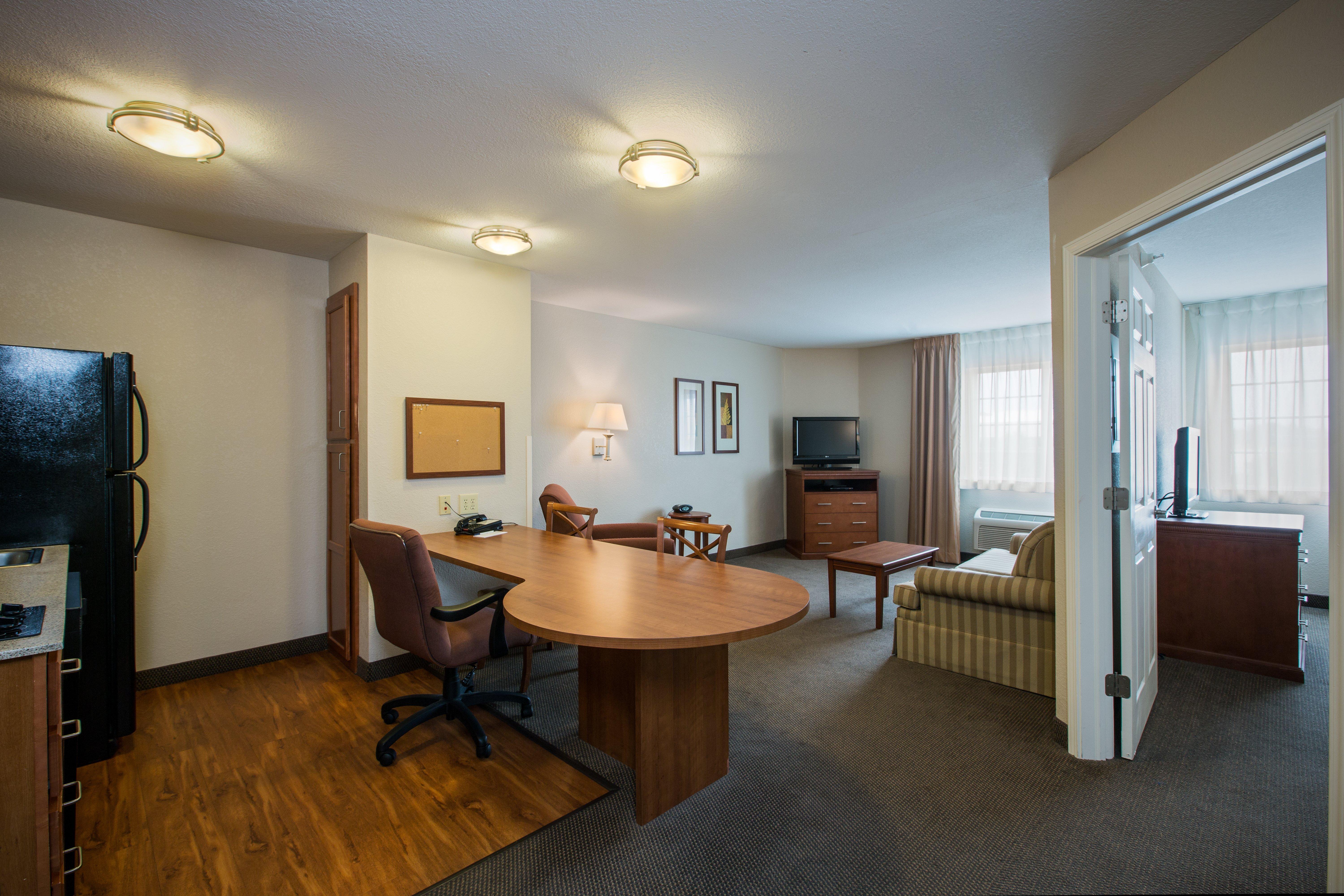 Candlewood Suites Indianapolis Northwest By Ihg Exterior photo